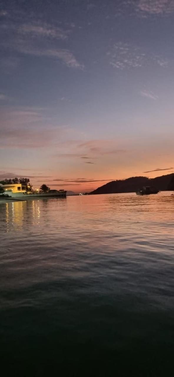 Сasa de vacaciones Casa Em Ilha Paradisíaca Com Na Varanda *